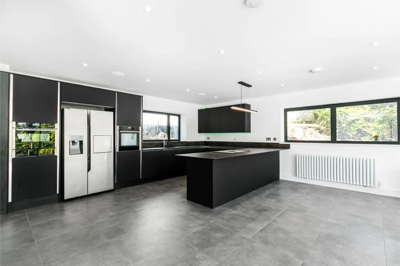Westhall Road — image 4